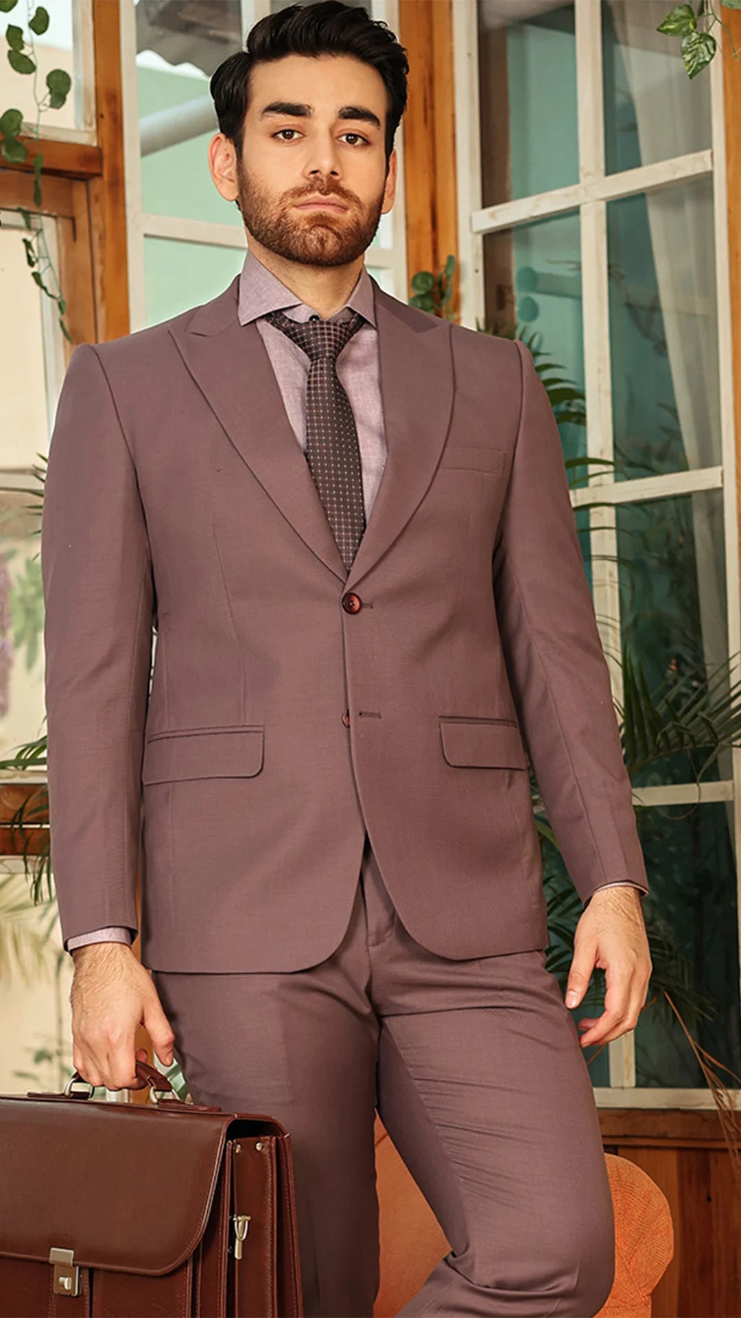 Executive Suiting ES-223