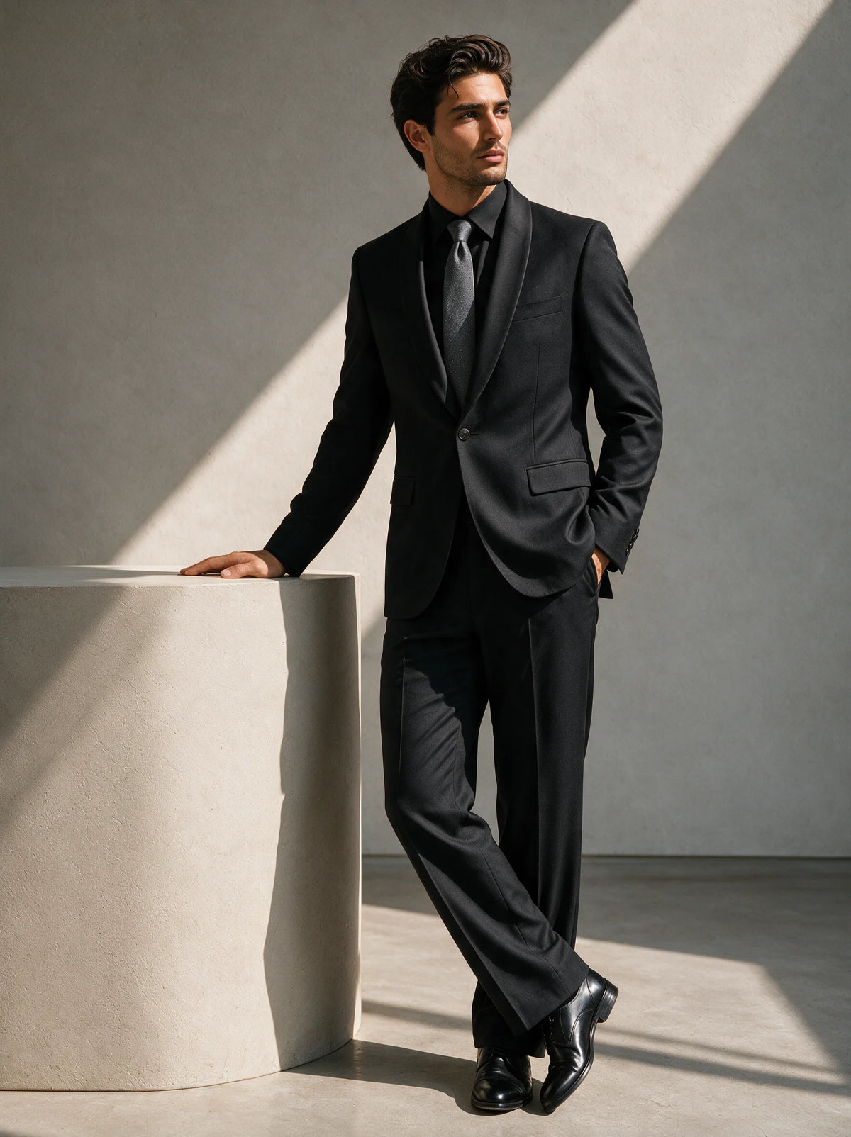 The Mayfair - Slate Black